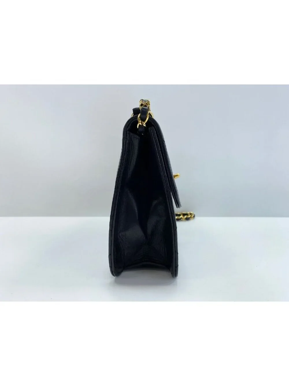 Chanel Shoulder Bag Quilted